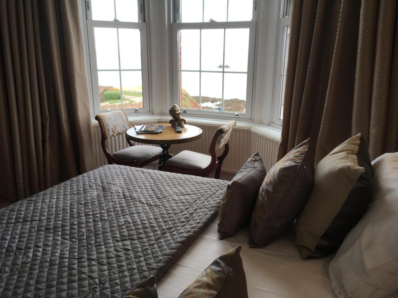 The Rocks Hotel Dunbar Bagian luar foto