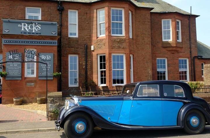 The Rocks Hotel Dunbar Bagian luar foto