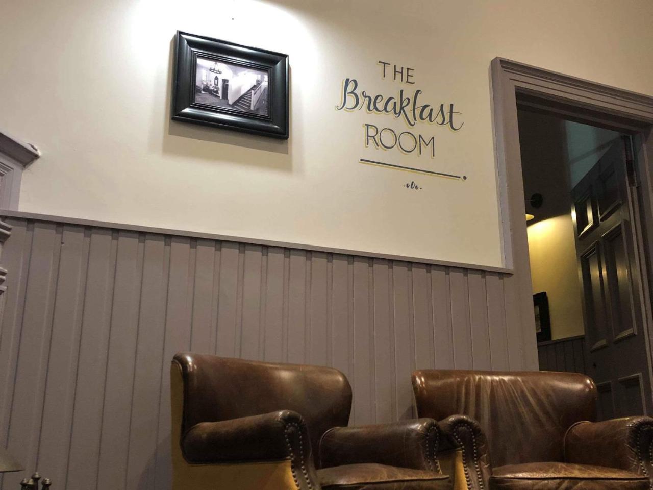 The Rocks Hotel Dunbar Bagian luar foto